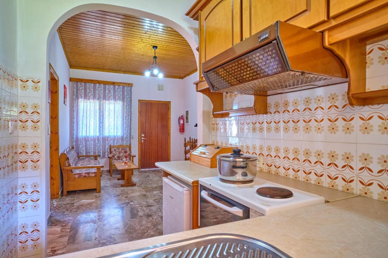 Theodora Apartments Agios Stefanos Corfu Agios Stefanos Avliotes  Екстер'єр фото